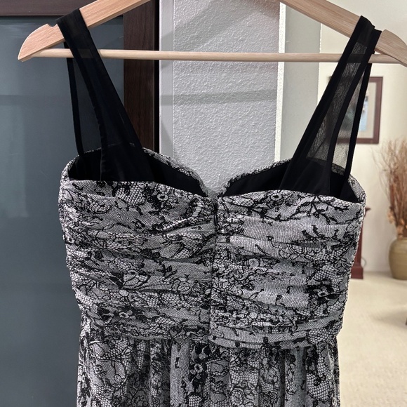 BCBGeneration Cocktail Dress - Black & Gray Size 4 - Picture 7 of 13